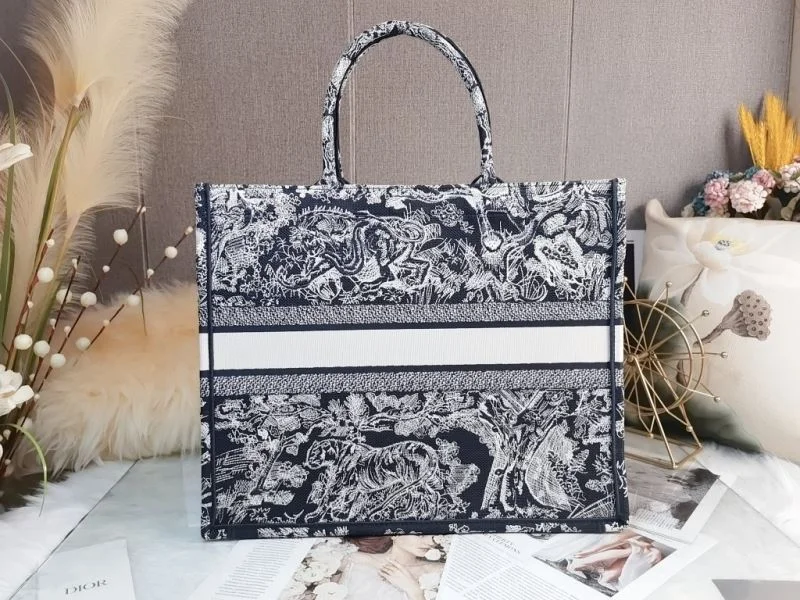 Christian Dior Shopping Bags Colorful 46215