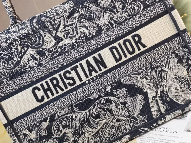 Christian Dior Shopping Bags Unique 46216
