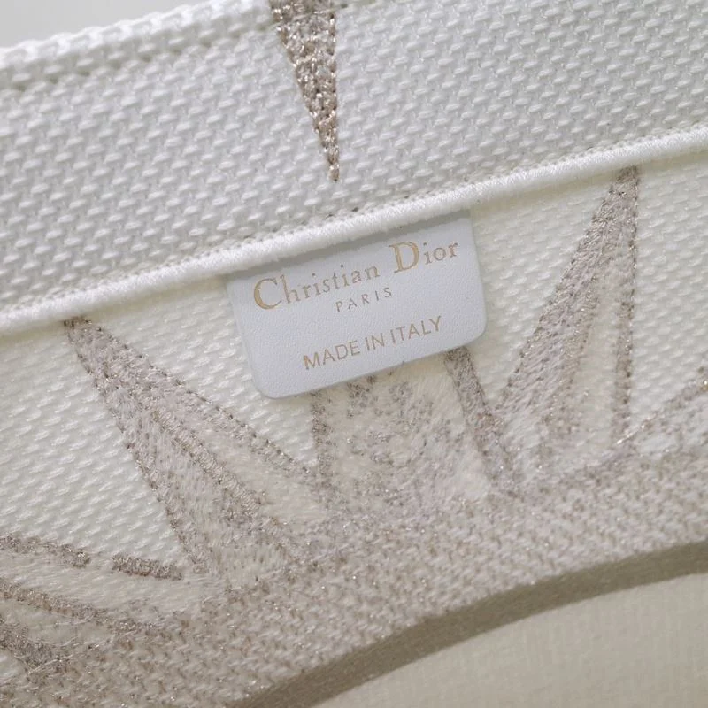 UrbanStyle Christian Dior Shopping Bags 46213