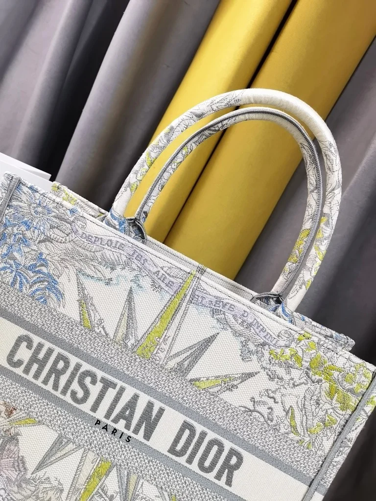 Soft Christian Dior Shopping Bags 46210