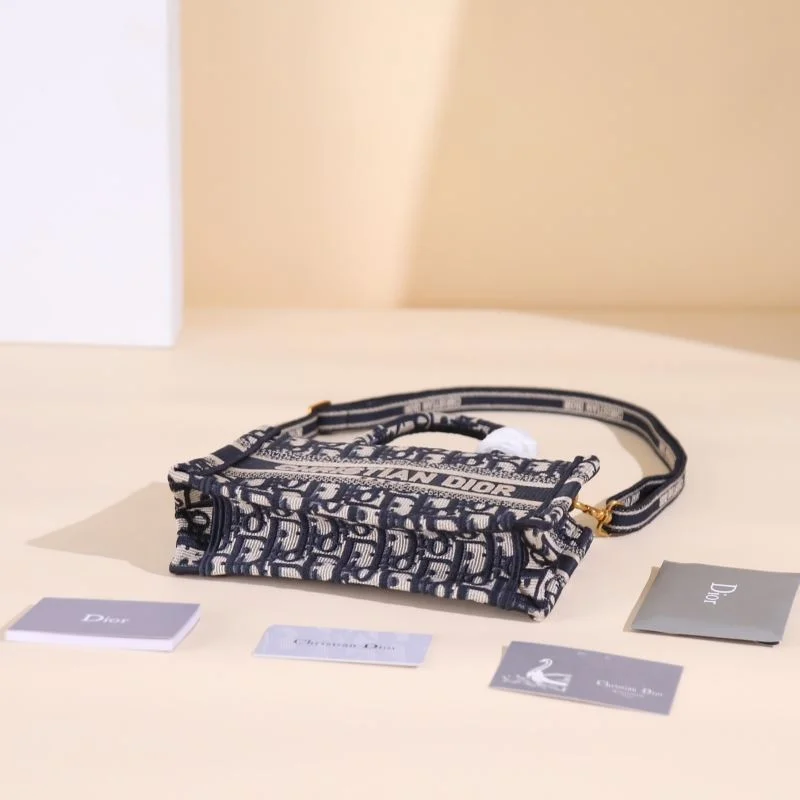 Christian Dior Shopping Bags Elegant 46202