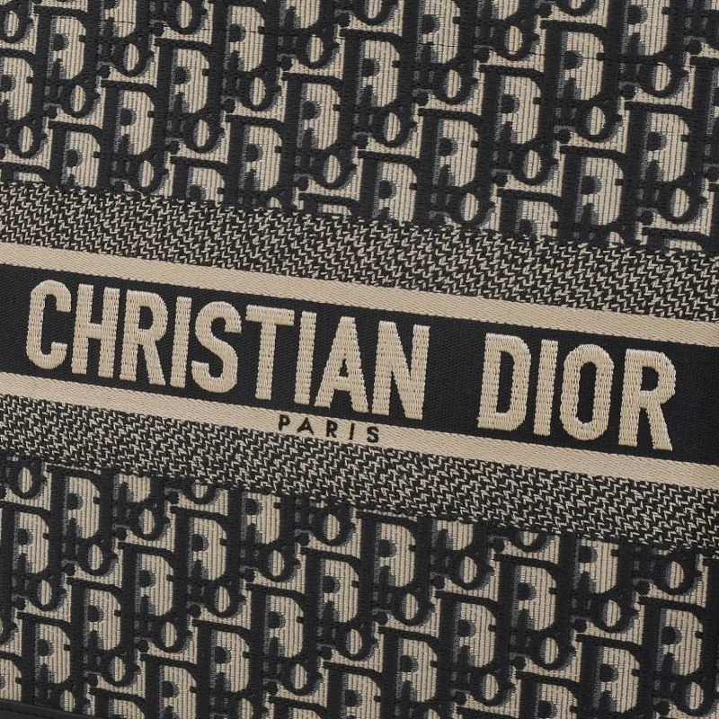 Compact Christian Dior Shopping Bags 46188