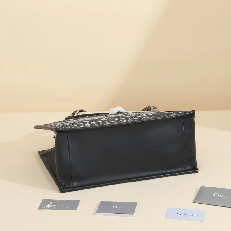 Compact Christian Dior Shopping Bags 46188