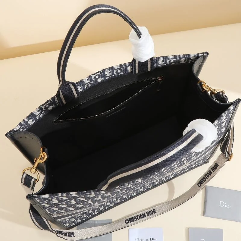 Lightweight Christian Dior Shopping Bags 46231