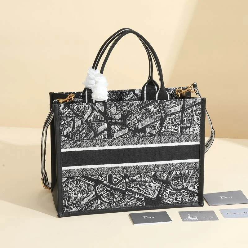 Christian Dior Shopping Bags Lightweight 46182