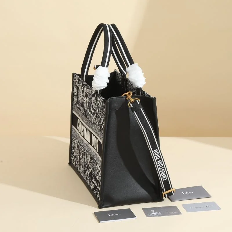 Christian Dior Shopping Bags Lightweight 46182