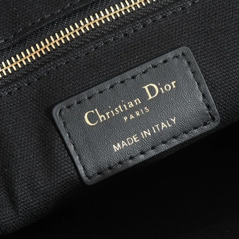 Christian Dior Shopping Bags Lightweight 46182