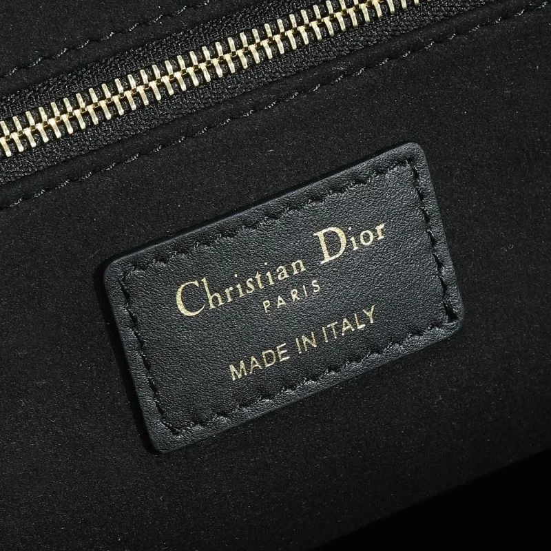 Christian Dior Shopping Bags Functional 46179