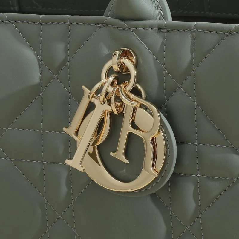 Christian Dior Shopping Bags Vibrant 46227