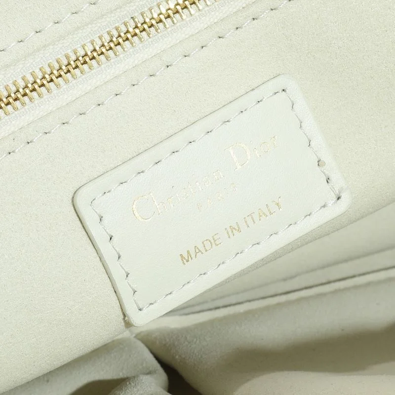 Christian Dior Shopping Bags Lightweight 46177