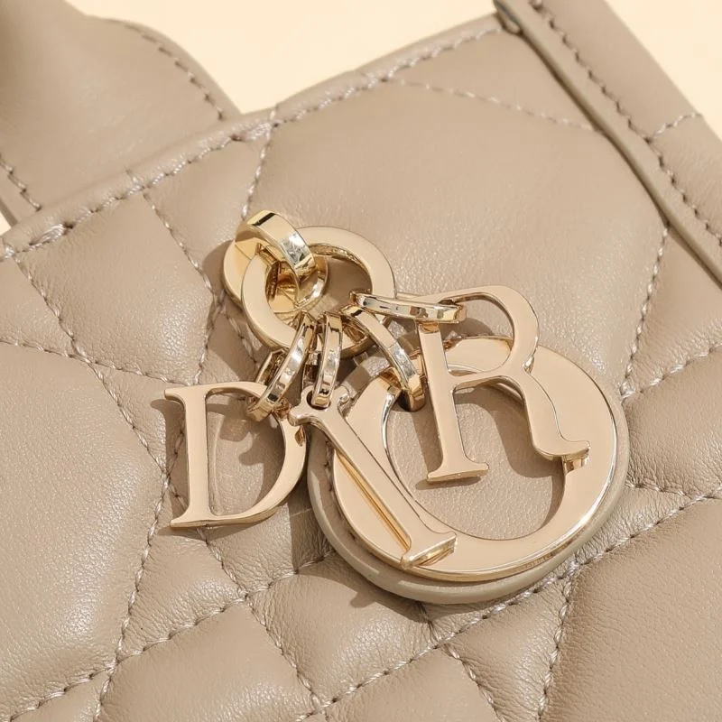 Christian Dior Shopping Bags Breathable 46176