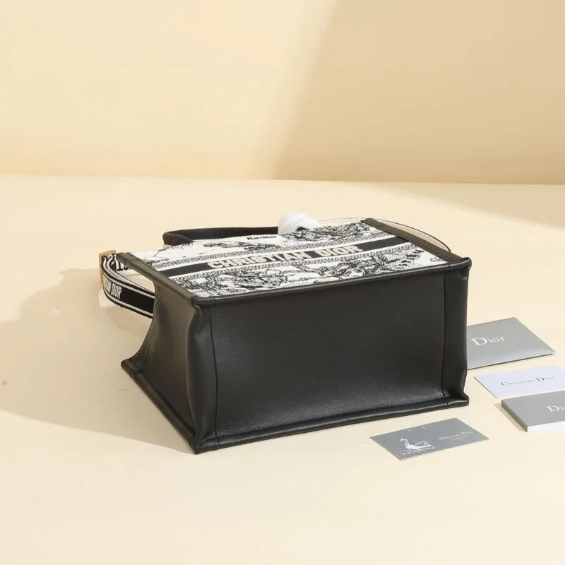 Christian Dior Shopping Bags DailyWear 46168