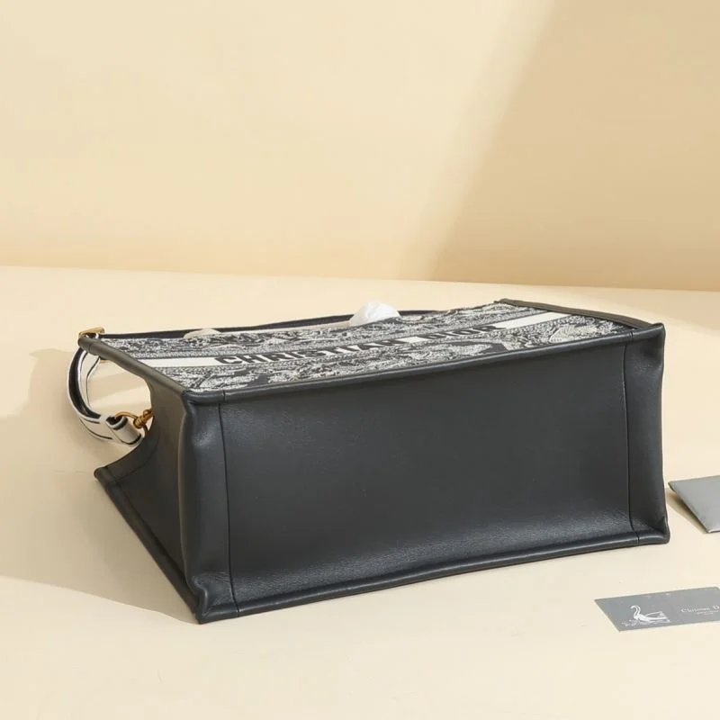 Unique Christian Dior Shopping Bags 46162