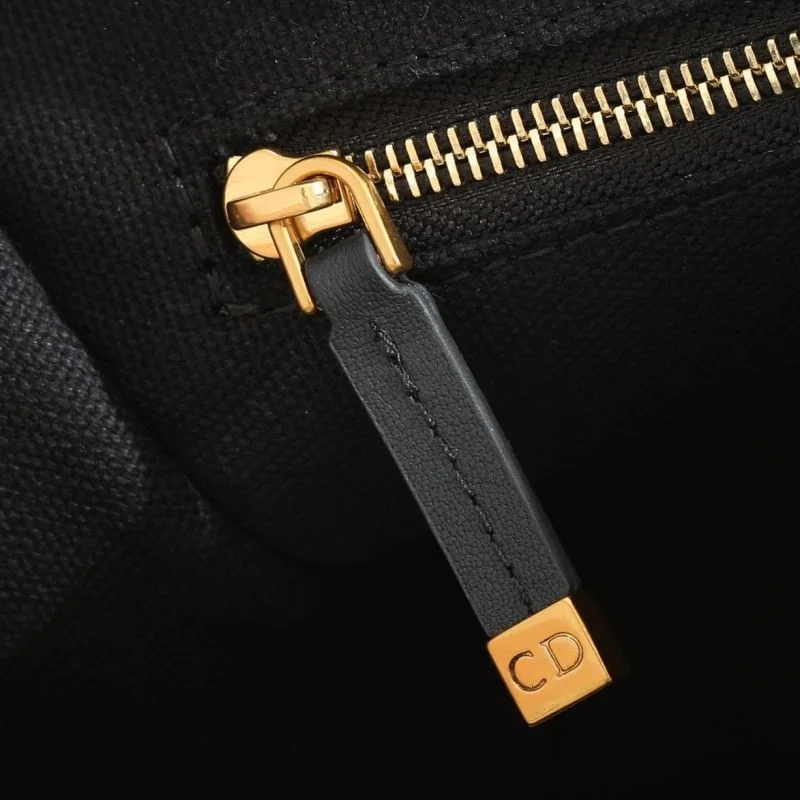 Durable Christian Dior Shopping Bags 46163