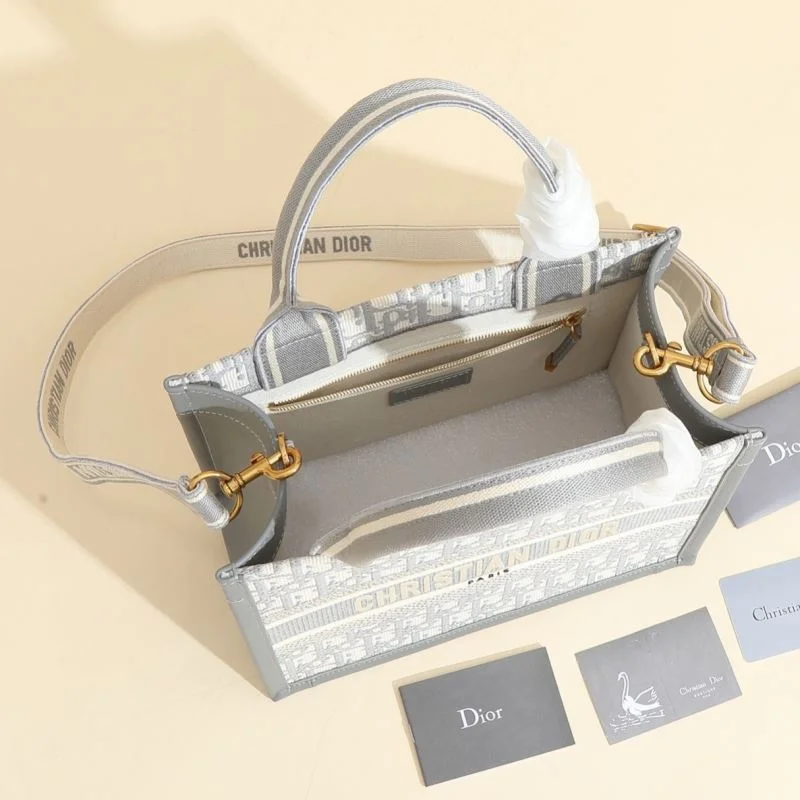 Christian Dior Shopping Bags Fashionable 46164