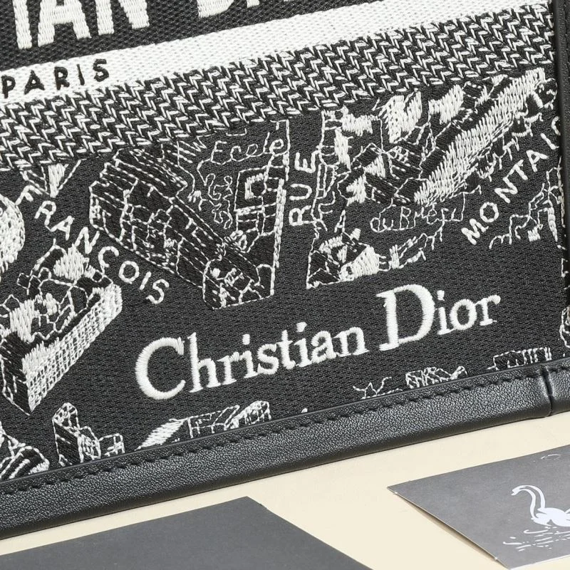 Christian Dior Shopping Bags Contemporary 46195