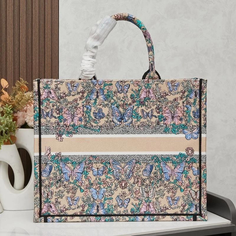 Christian Dior Shopping Bags EyeCatching 86227