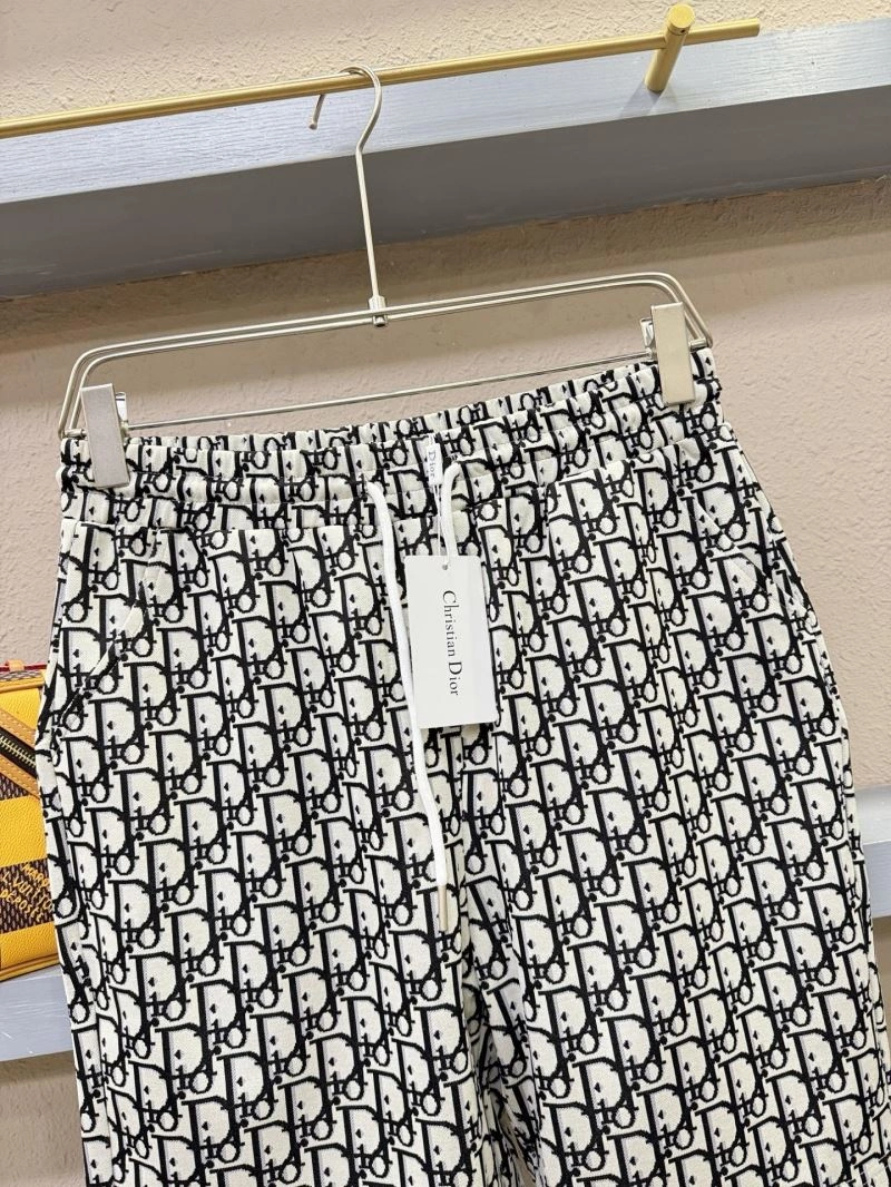 RelaxedFit Christian Dior Short Pants 117131