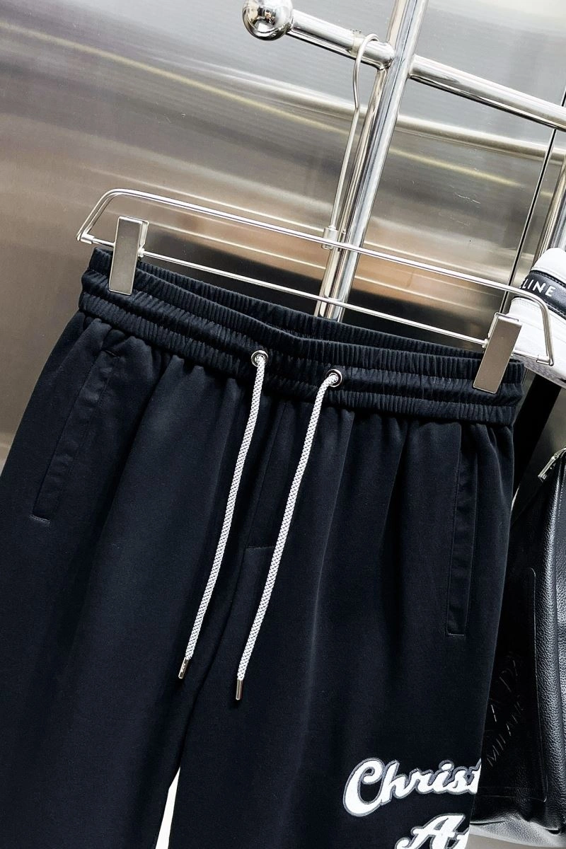 UrbanChic Christian Dior Short Pants 117115