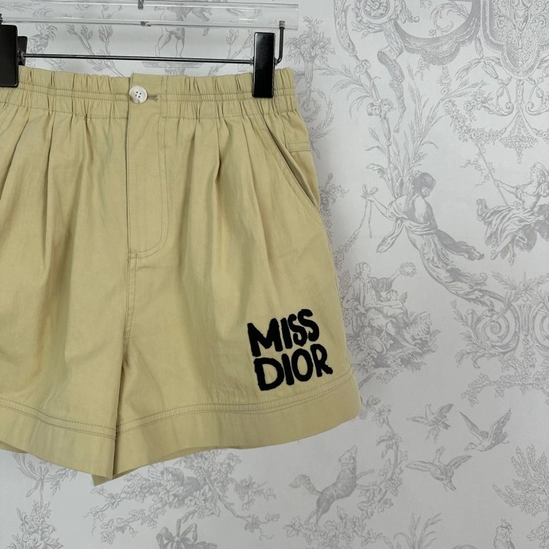 Christian Dior Short Pants Sustainable 114308