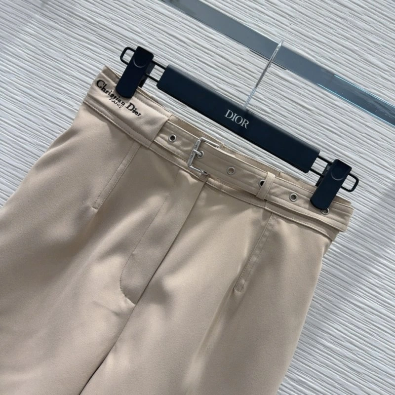 Christian Dior Short Pants Fashionable 114306