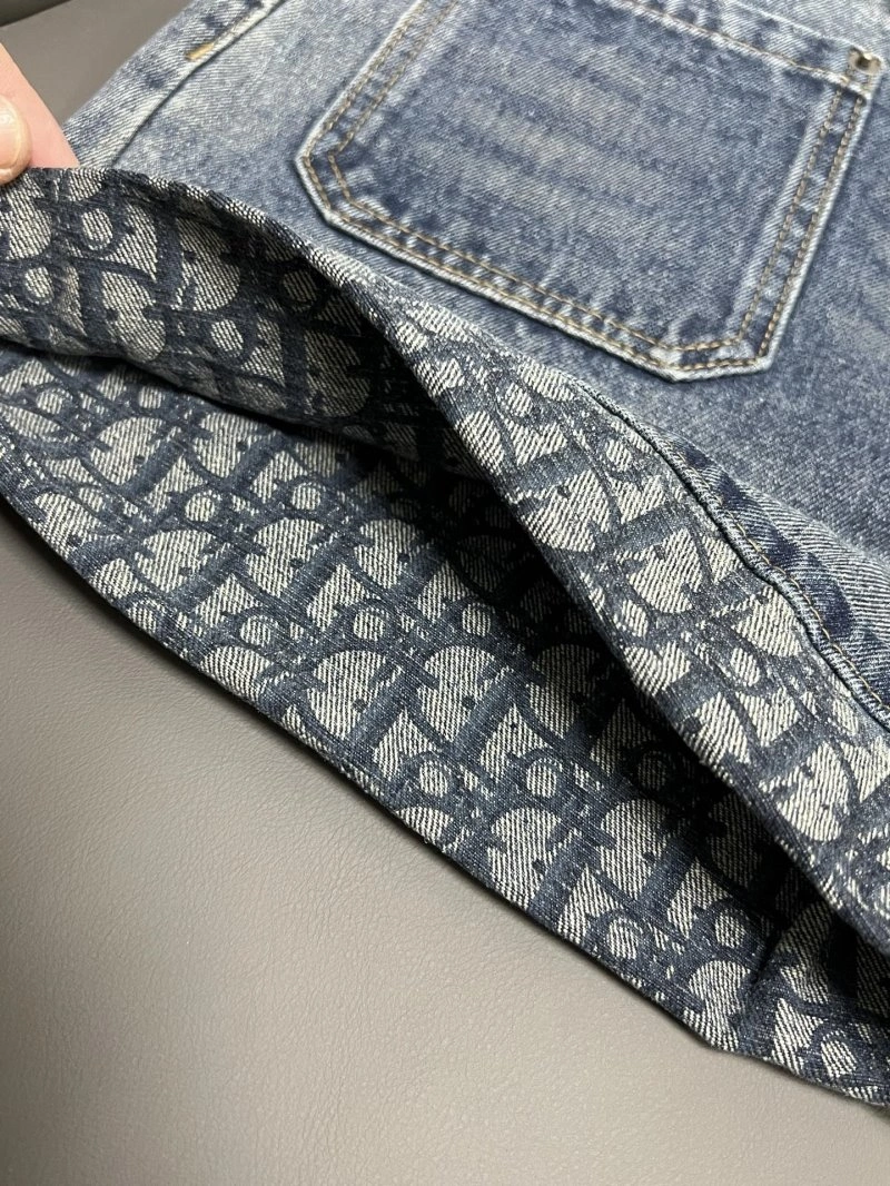 Cozy Christian Dior Short Pants 112040