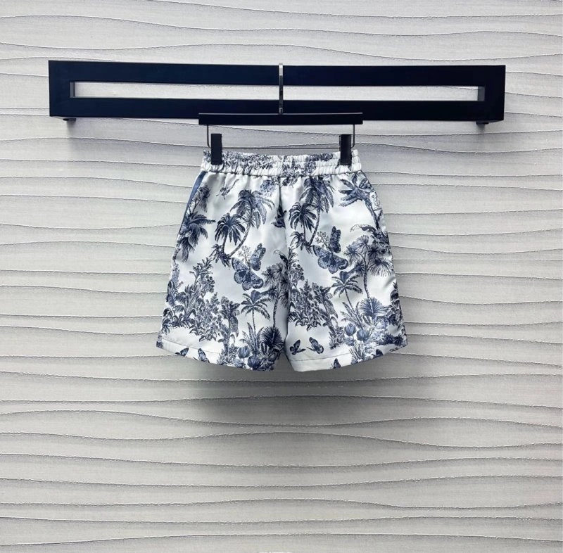 Trendsetting Christian Dior Short Pants 112033