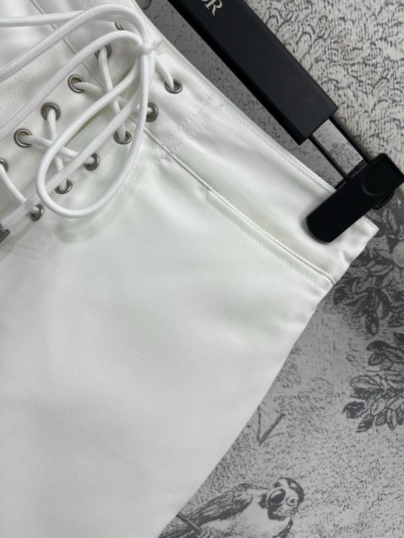Stylish Christian Dior Short Pants 112018
