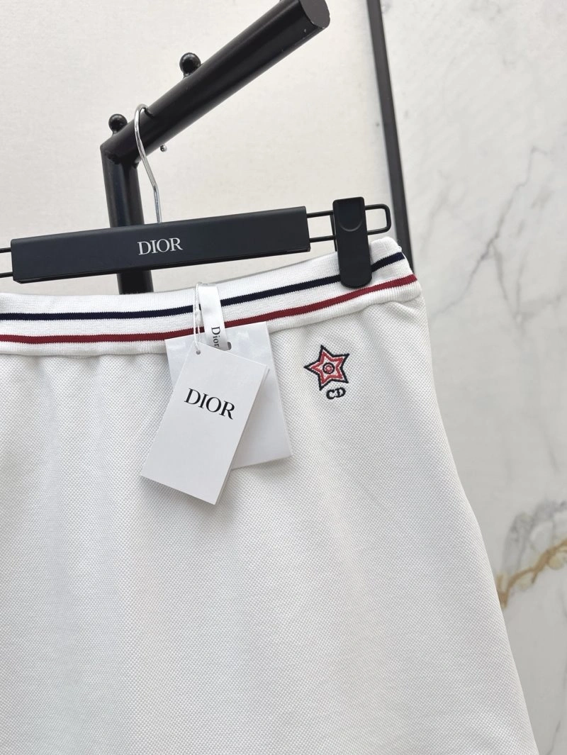 Original Christian Dior Short Pants 112011