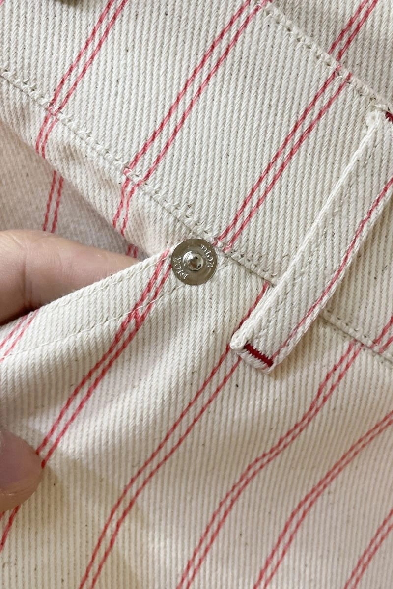 Sleek Christian Dior Short Pants 116143