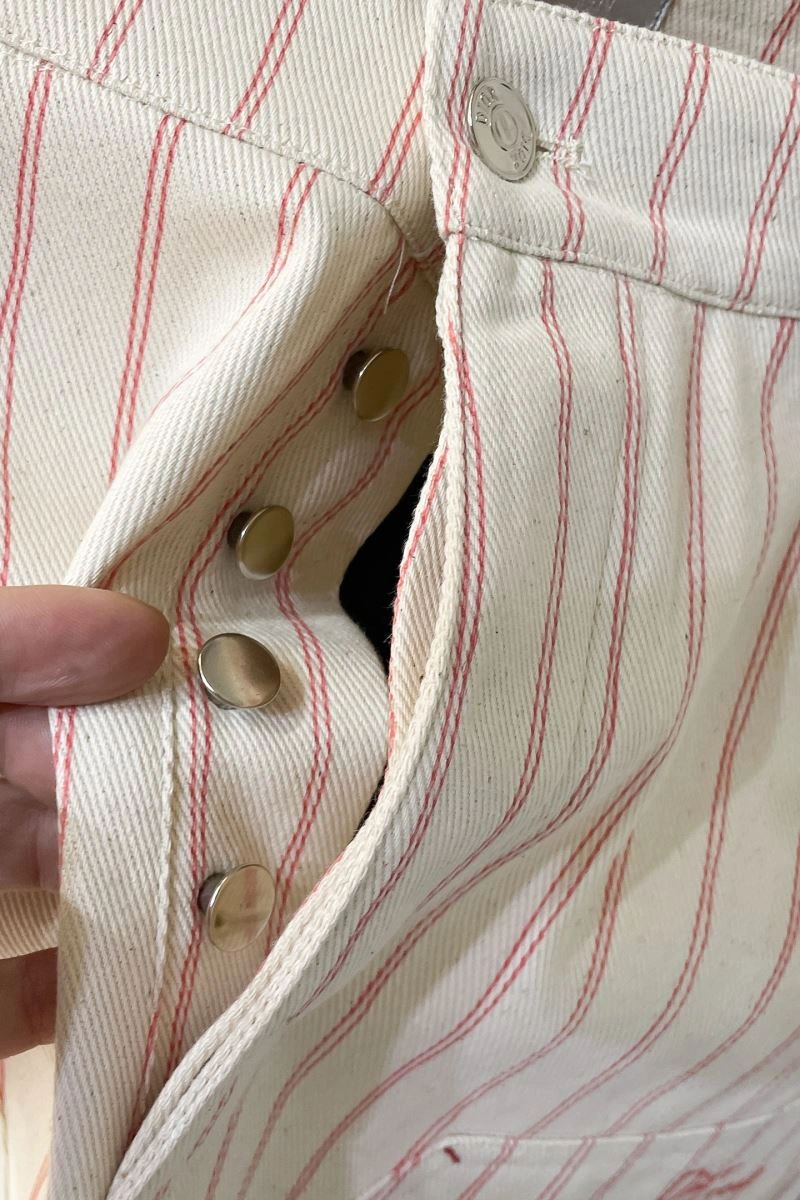 Sleek Christian Dior Short Pants 116143