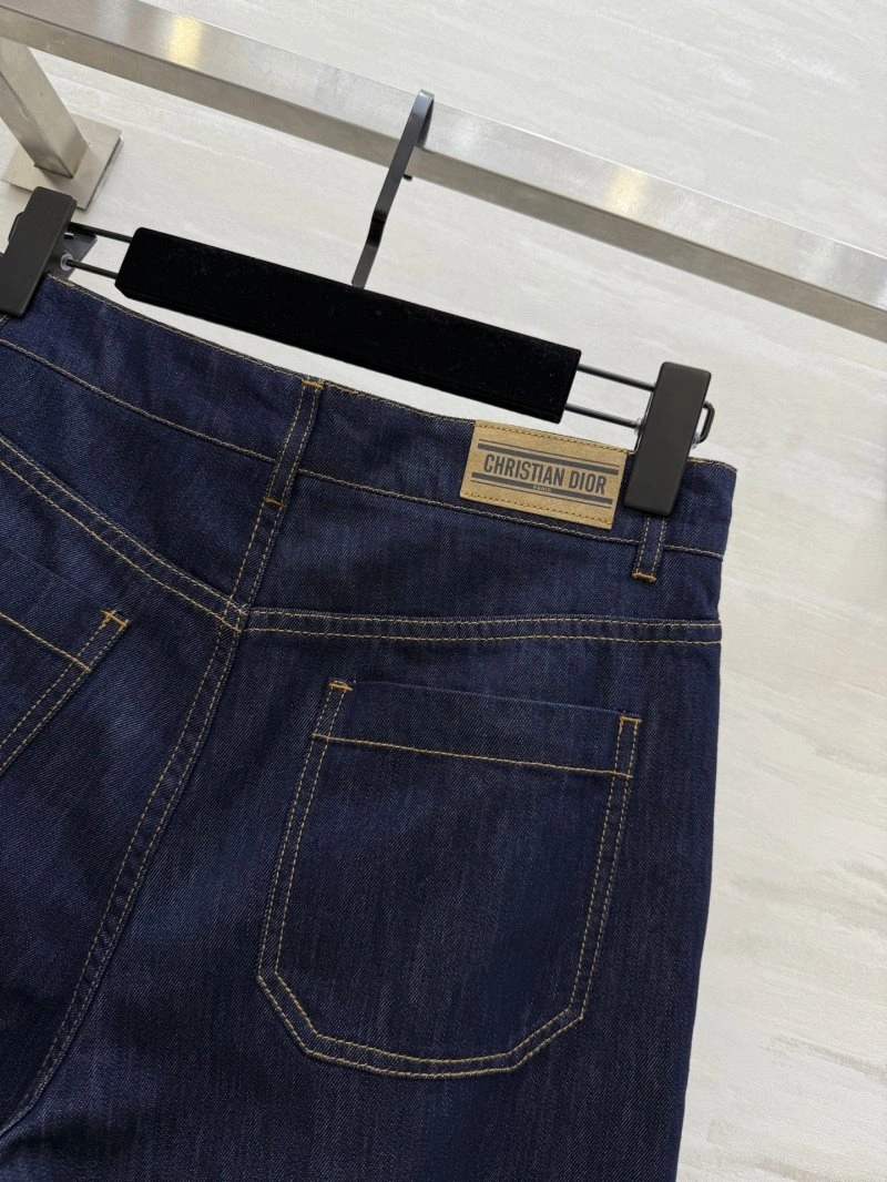 Sleek Christian Dior Short Pants 113706