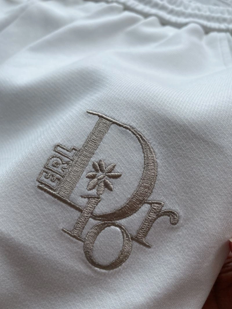 Compact Christian Dior Short Pants 115311