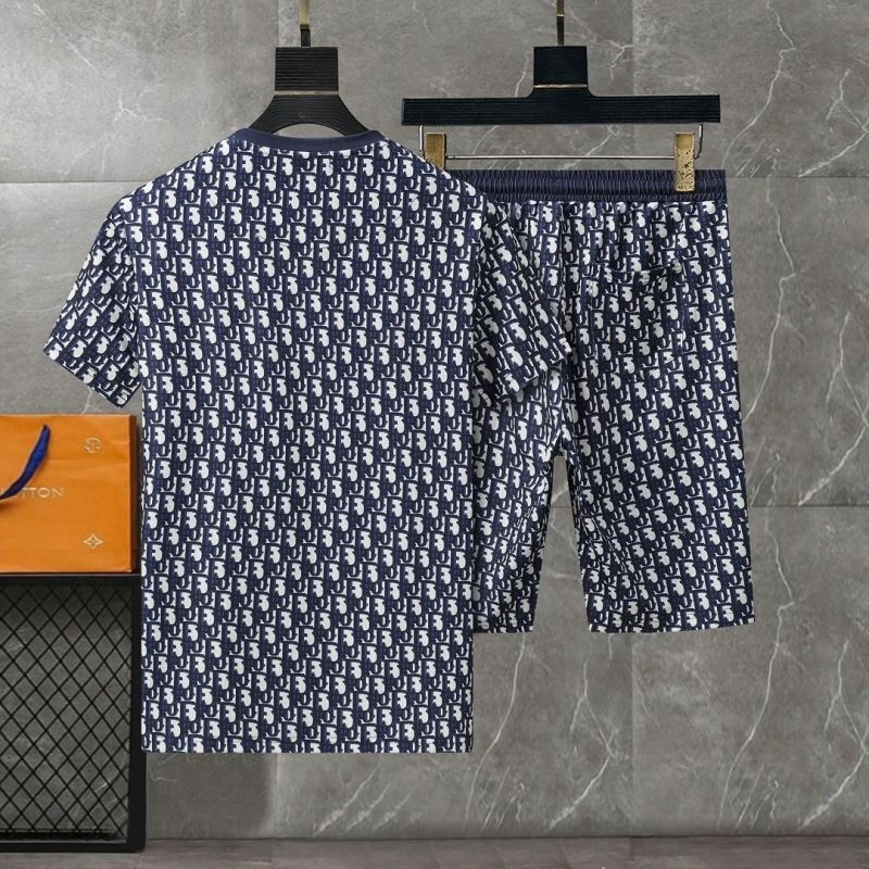 Cozy Christian Dior Short Suits 117466