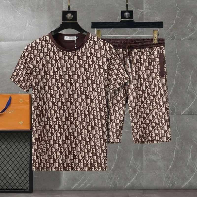Cozy Christian Dior Short Suits 117466