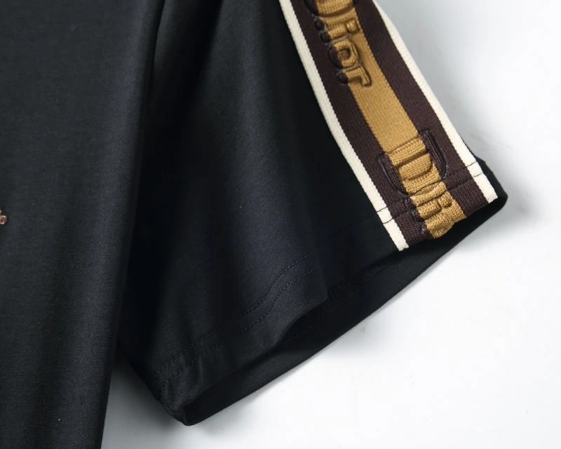 Packable Christian Dior Short Suits 117451