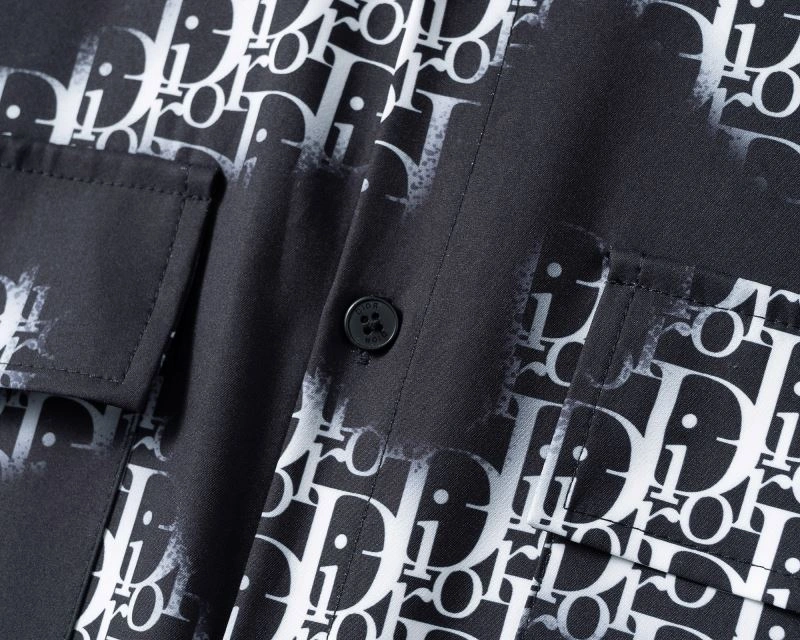 Neat Christian Dior Short Suits 114699