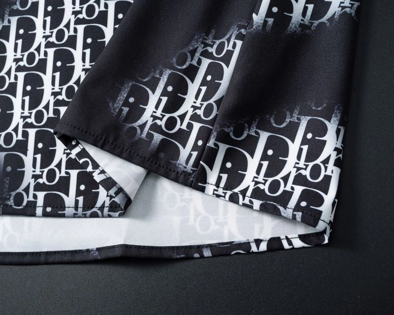 Neat Christian Dior Short Suits 114699