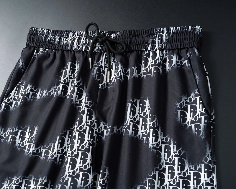 Neat Christian Dior Short Suits 114699