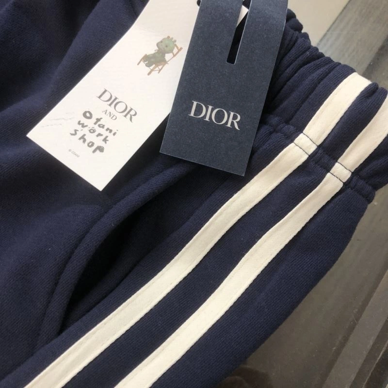 Breathable Christian Dior Short Suits 117702