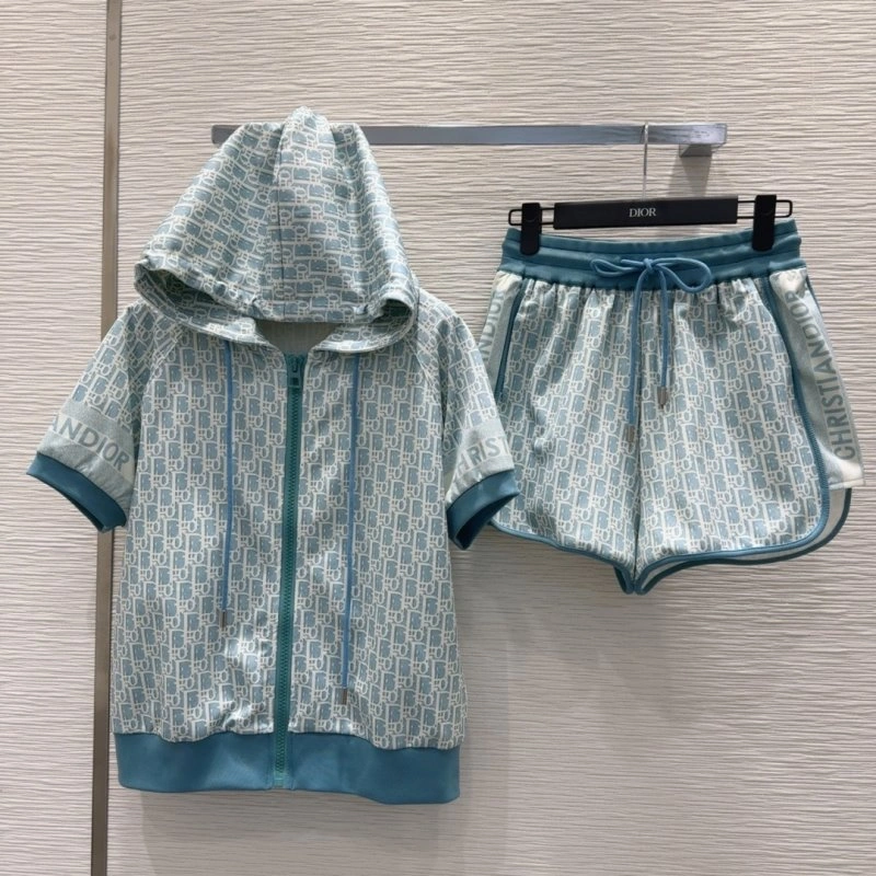 SmoothTexture Christian Dior Short Suits 112858