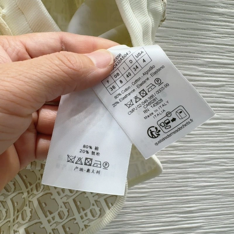 Durable Christian Dior Short Suits 112857