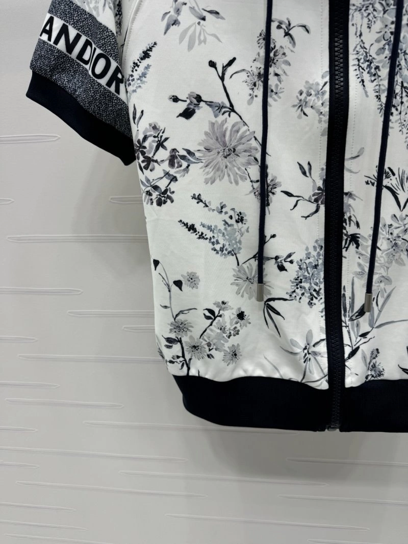 Popular Christian Dior Short Suits 112831