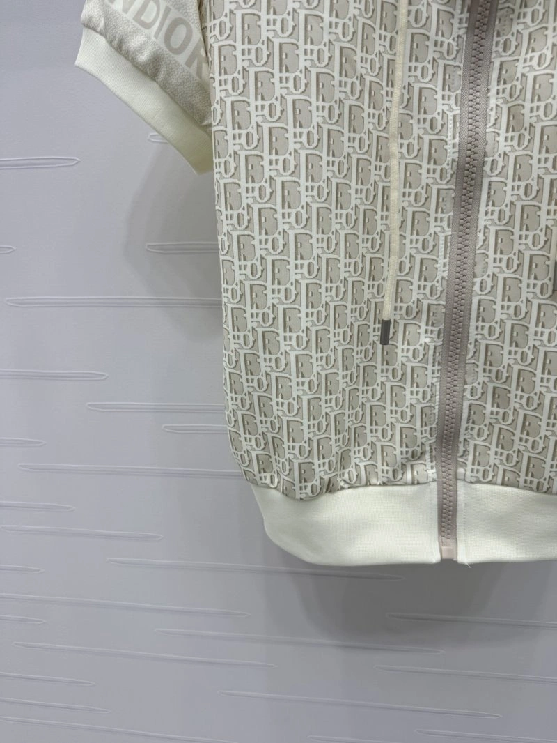 Chic Christian Dior Short Suits 112830