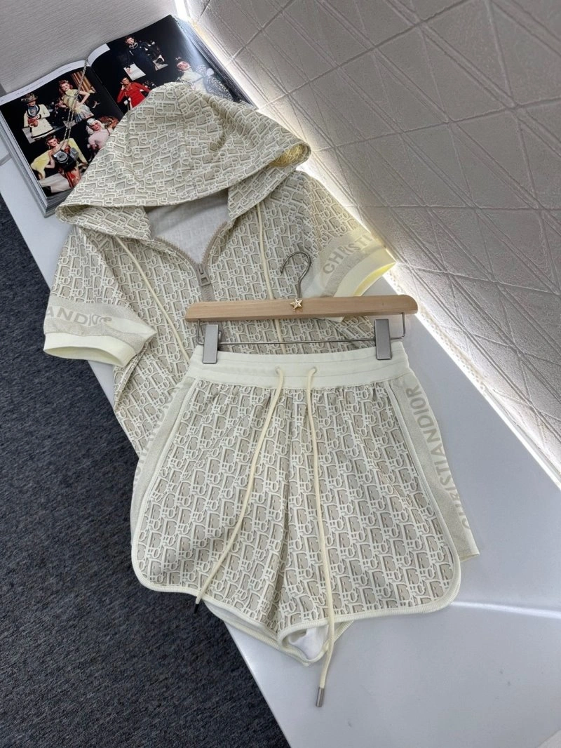 Christian Dior Short Suits Versatile 112841