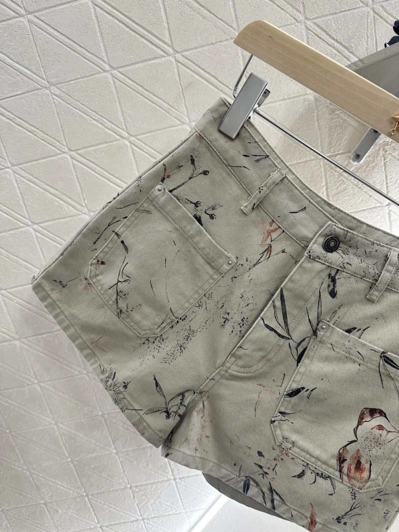 Versatile Christian Dior Short Suits 112828