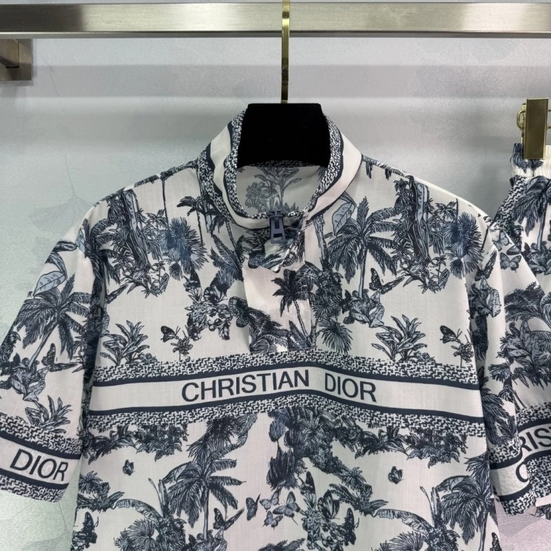 Christian Dior Short Suits StreetReady 112823