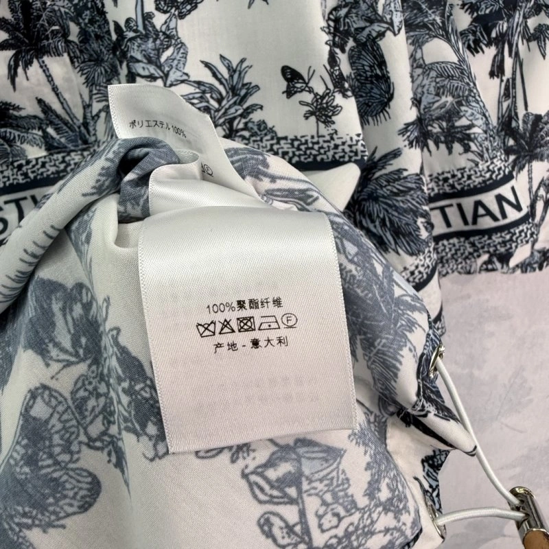 Christian Dior Short Suits StreetReady 112823