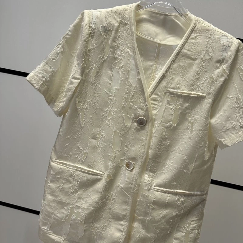 Durable Christian Dior Short Suits 112821