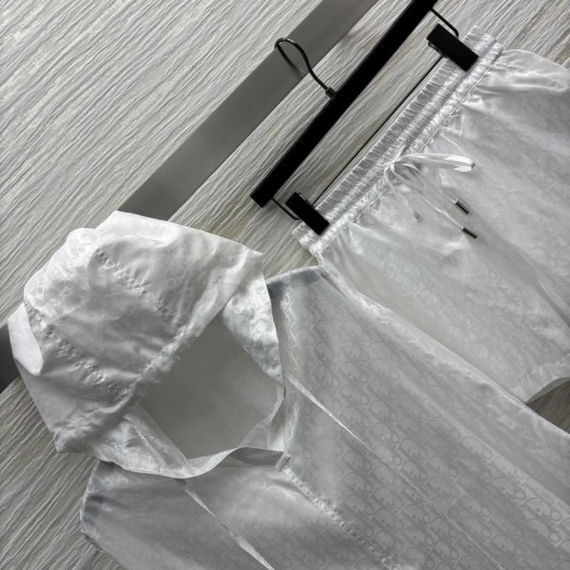 Christian Dior Short Suits Compact 114256